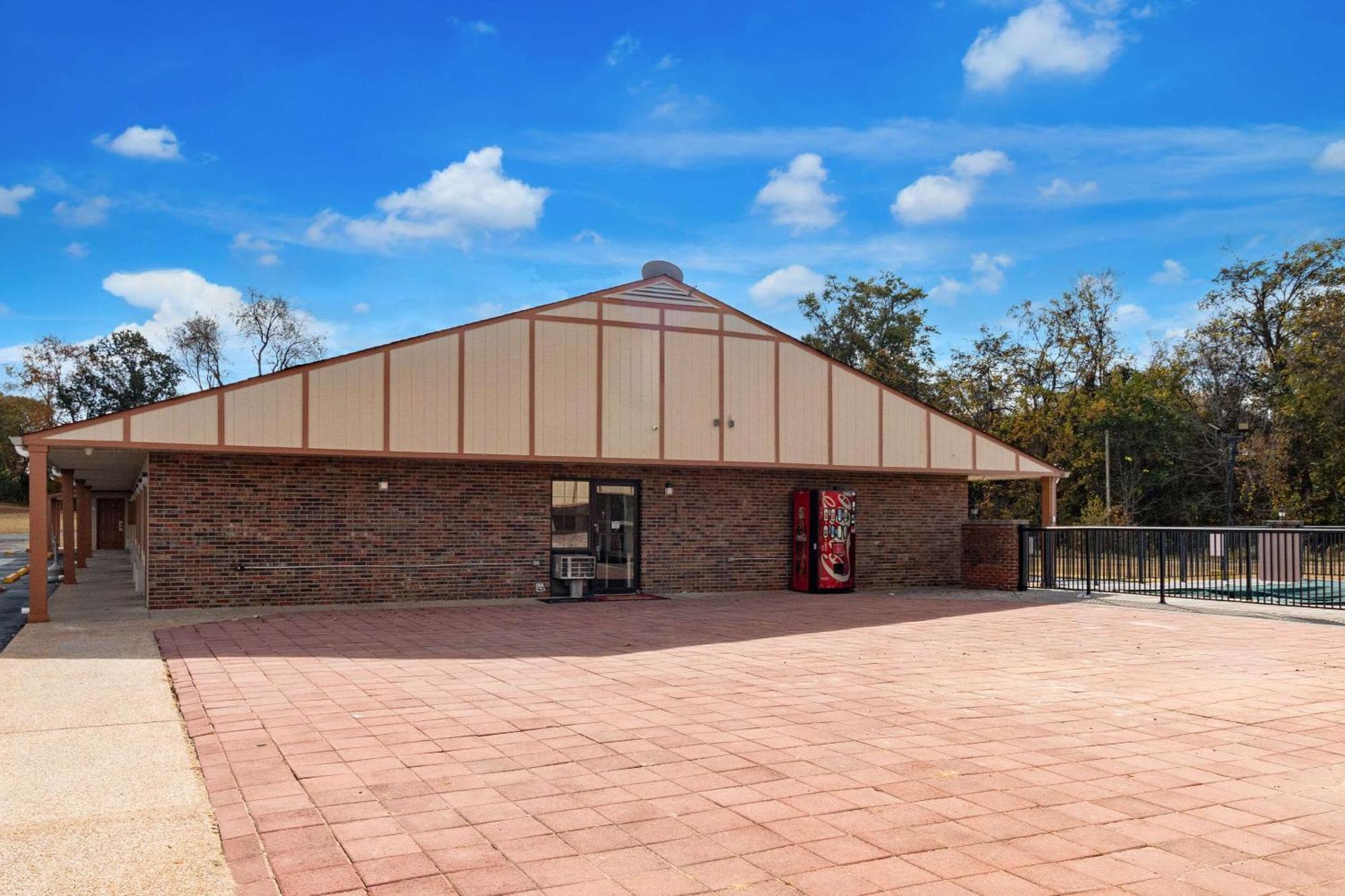 Econo Hospedaje Cornersville Exterior foto