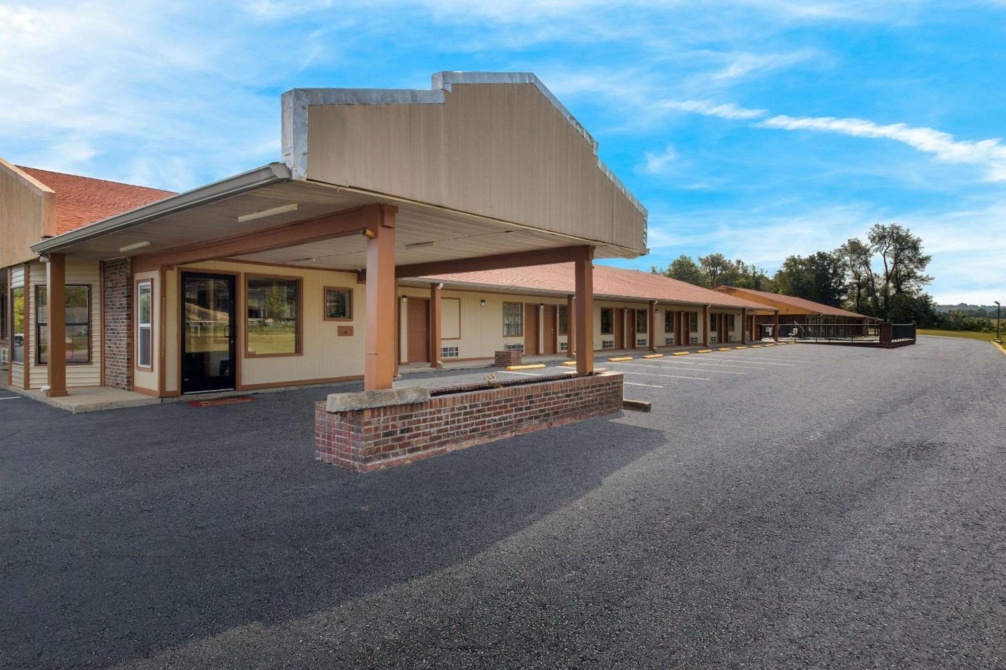 Econo Hospedaje Cornersville Exterior foto